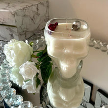 Load image into Gallery viewer, JUMBO Skull Candles