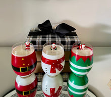 Load image into Gallery viewer, Flashing Santa Candles